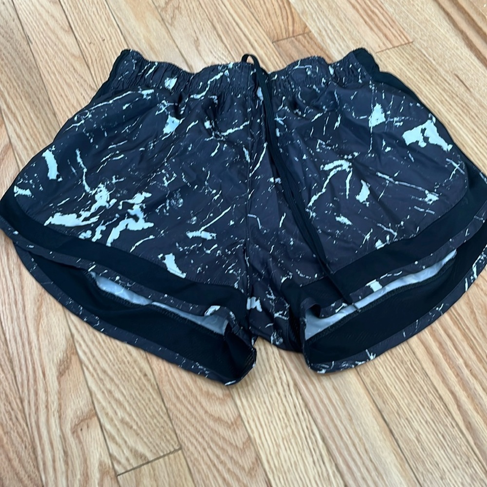 Running shorts